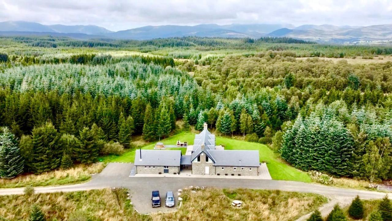 The Lodge At Muir Estate Thornhill  Exteriér fotografie